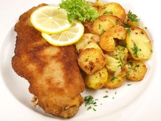 Cordon Bleu mit Bratkartoffeln