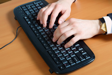 hand with keyboard