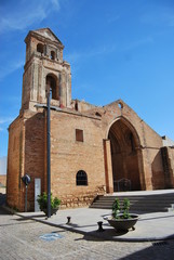 Machada restos Iglesia de San Martín, Niebla.