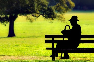 la solitude du troisième âge