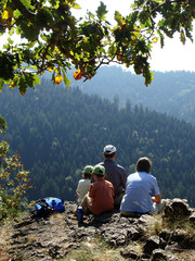 Rast, Familie, Wanderung