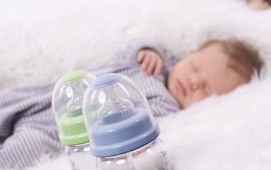 biberons et bébé