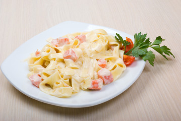 Italian paste with cheese and vegetable