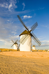 Fototapeta na wymiar Wiatrak, Golf Criptana, Kastylia-La Mancha, Hiszpania