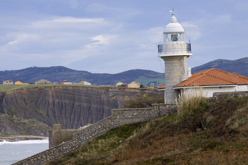 Faro de la playa de los Locos