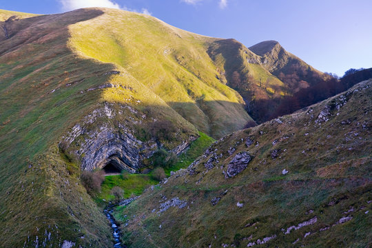 Cueva Arpea