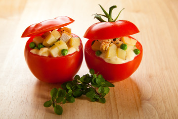 Stuffed tomatoes with meat and potatoes