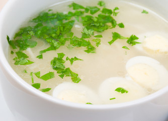 chicken bouillon with egg