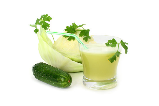 cabbage and cucumber juice
