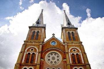 Fototapeta na wymiar Bazylika Notre Dame, Ho Chi Minh City, Wietnam