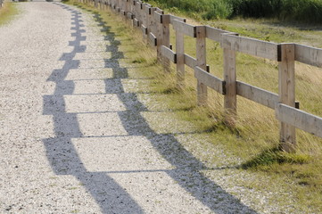 Zaun mit Schatten