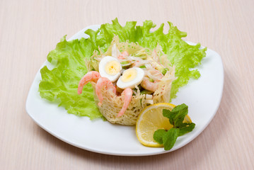 salad seafoods.tunec,prawns,vegetable.