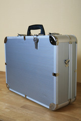 Aluminum suitcase