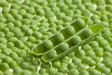 pea pod with peas