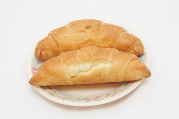 2 croissants