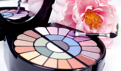 palette de couleur à mettre sur les yeux