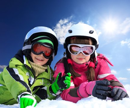 Children in ski clothing