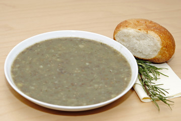 Linsensuppe