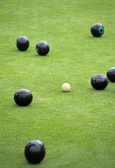 Winning Bowl with reflection of gathering  Players