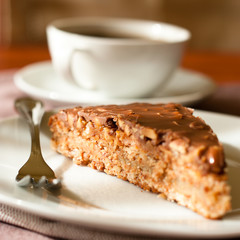 Chocolate cake with nuts