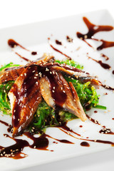 Chuka Seaweed with Unagi Salad