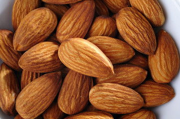 almond closed up