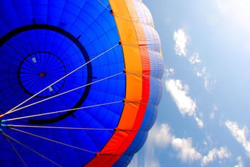 Obraz premium GLOBO AEROSTÁTICO