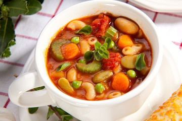 Minestrone soup