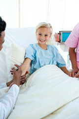 Obraz na płótnie Canvas Smiling child patient getting a vaccinate