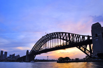 Fototapeta na wymiar Sydney Harbor Bridge at Sunset
