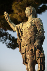 Roma - Statua Imperatore