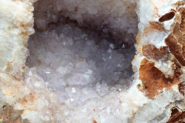 cristaux quartz intérieur géode