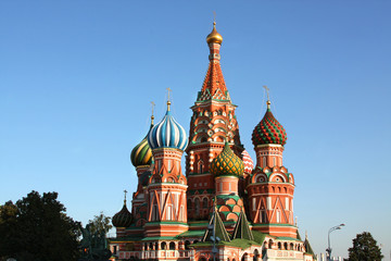 Fototapeta na wymiar Saint Basil's cathedral in Moscow