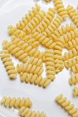 come spiral pasta on the dish