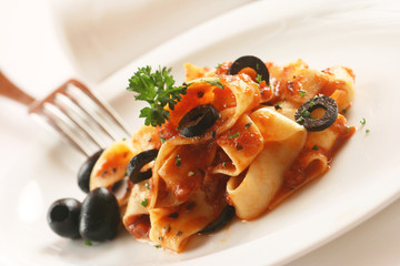 Tagliatelle with Tomato Sauce and Black Olives