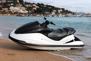 arriv&eacute; sur la plage