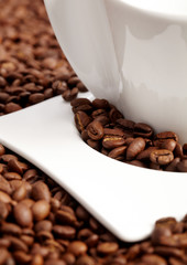 white coffee cup, costing on coffee grain