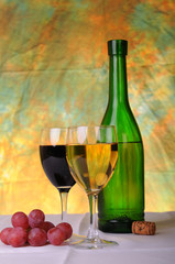 Morning wine. Glasses of wine and grapes