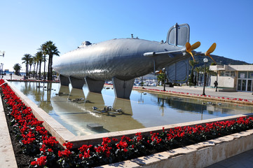 submarino peral 8
