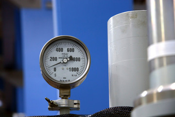 Industrial manometer on the machine