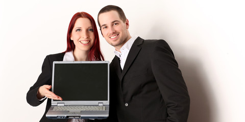 junges paar im internet