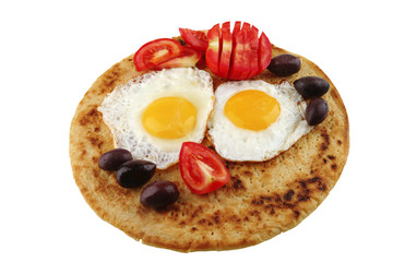 fried eggs with tomato