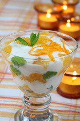 Mint yogurt with oranges