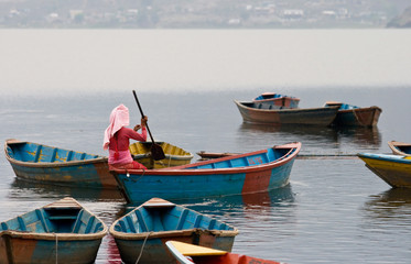 Obraz premium Female on boat