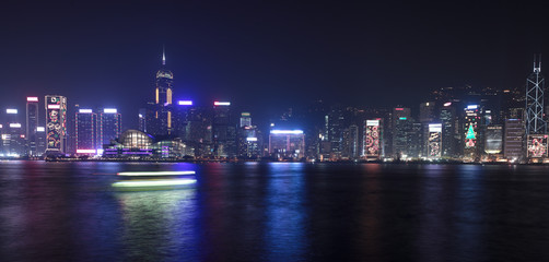 Fototapeta na wymiar Hong Kong central district skyline at night