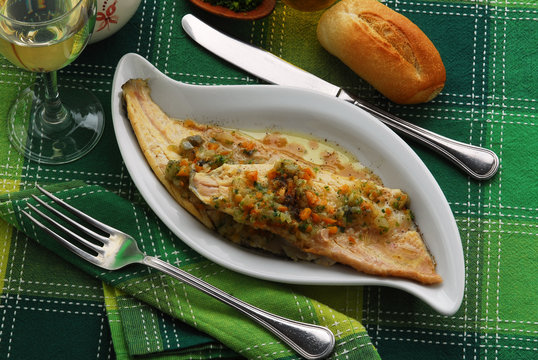 Tinche in umido con cipolle e carote - Secondi di pesce