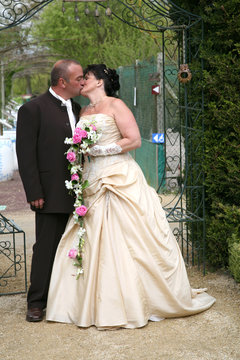 baiser des mariés