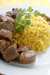 organic pilau rice with grilled chicken and pea