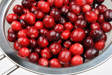 some sweet organic cranberry ready to clean