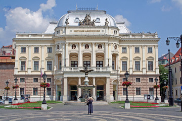 Fototapeta na wymiar Bratislava / Slowakei: Slowakisches Nationaltheater